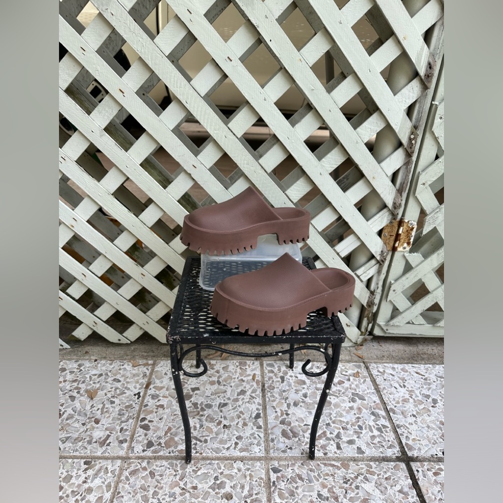 Jeffrey Campbell Clogge Clogs